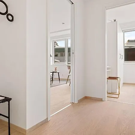 New! Modern & Central Couples Apartement! * 베르겐